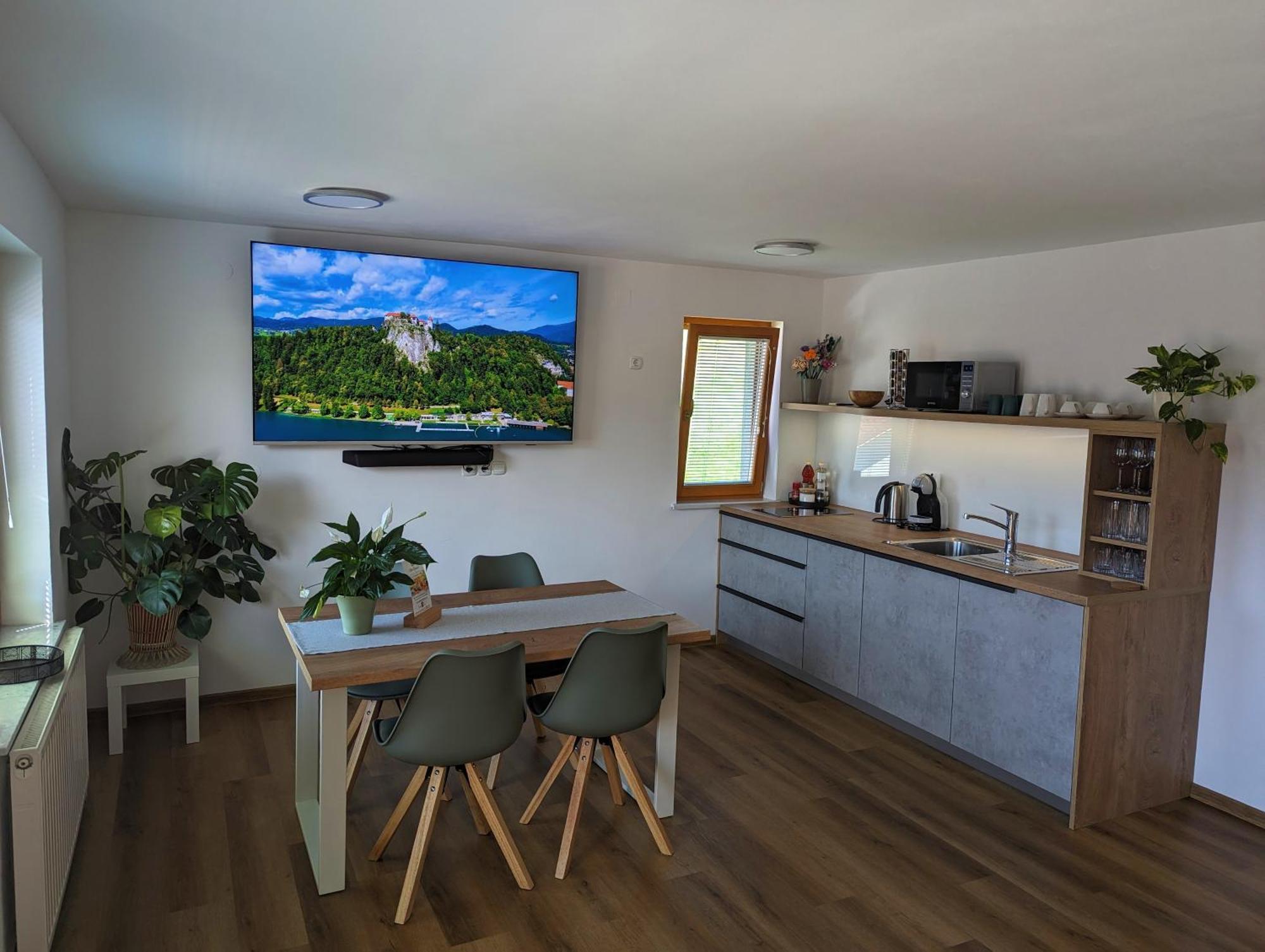 Studio Apartment Velis Radovljica Ngoại thất bức ảnh
